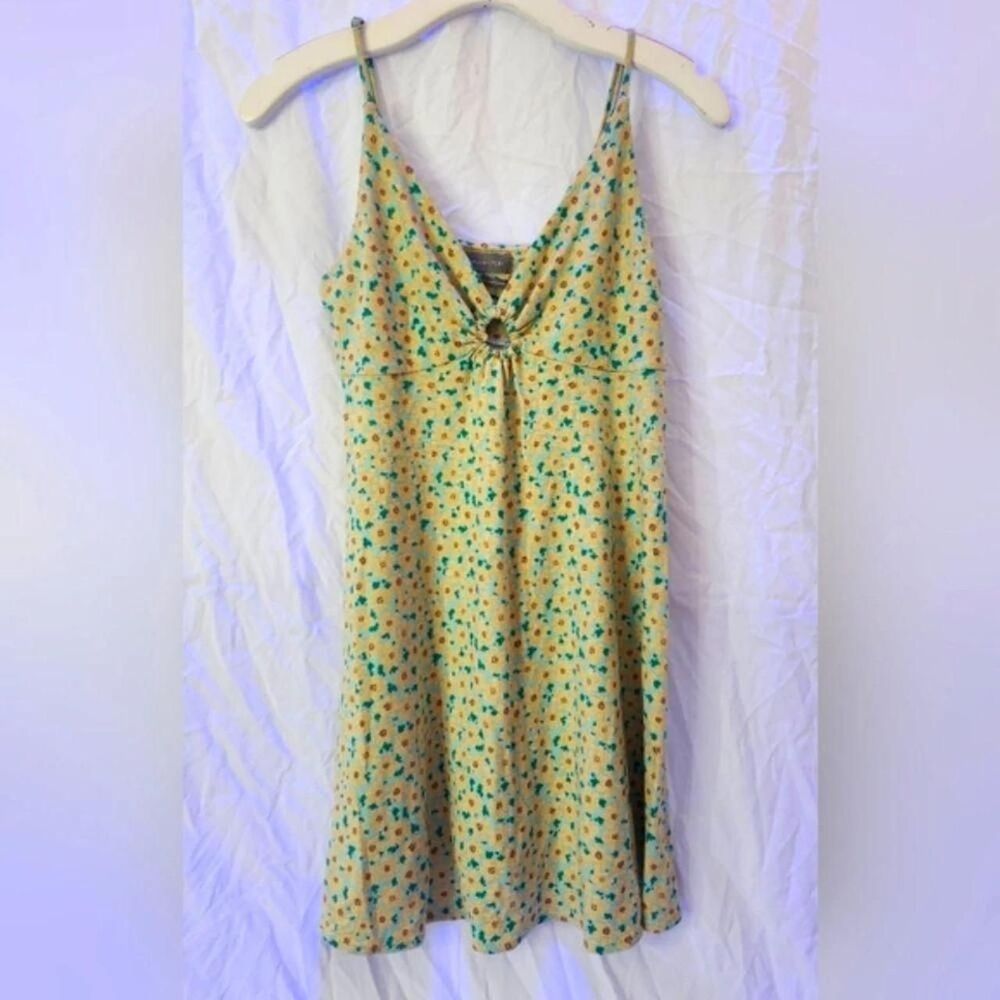 Urban Outfitters Yellow Floral Keyhole Ring Gathered Cami Mini Dress M